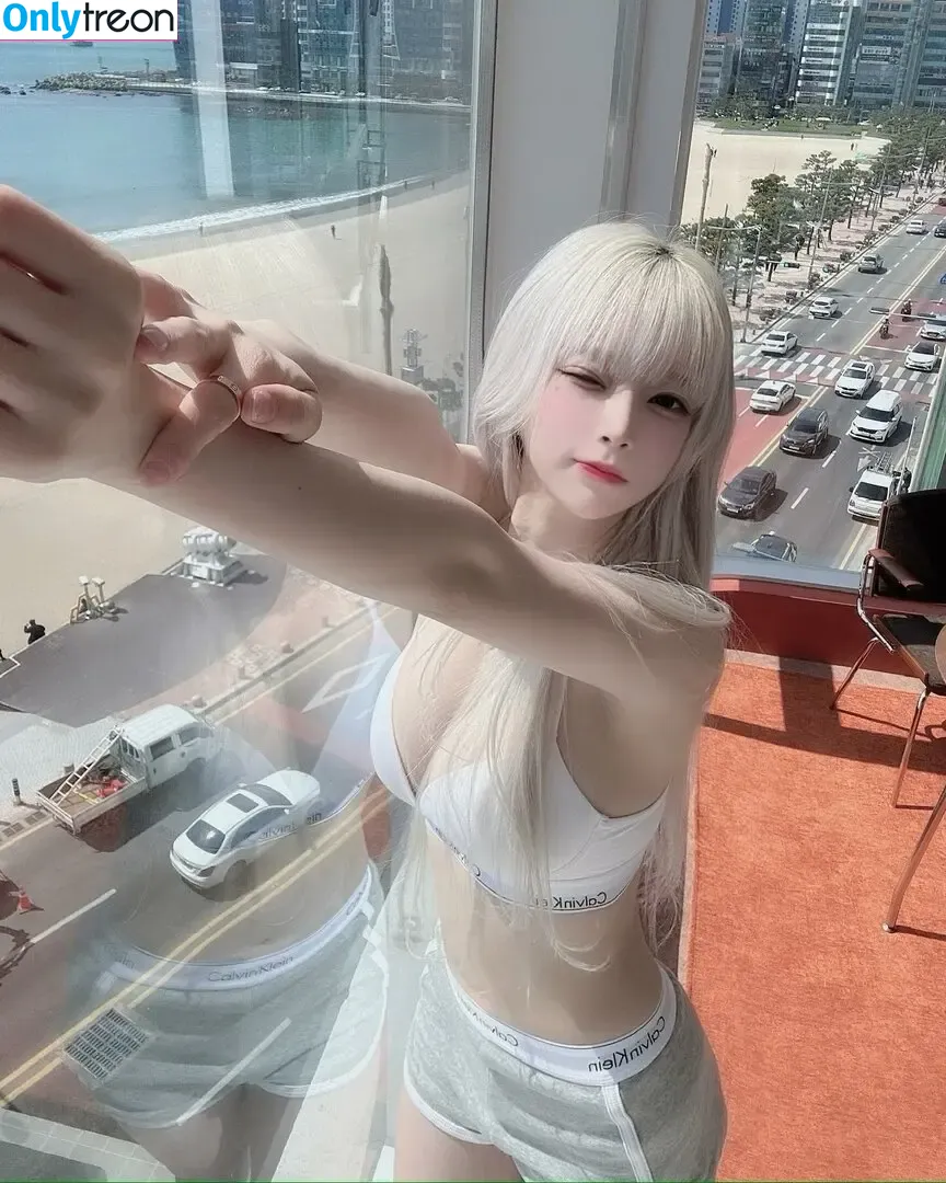 ginis2 nude photo #0029 (gini25 / gini_s2 / gini_s2_ / 오지은)