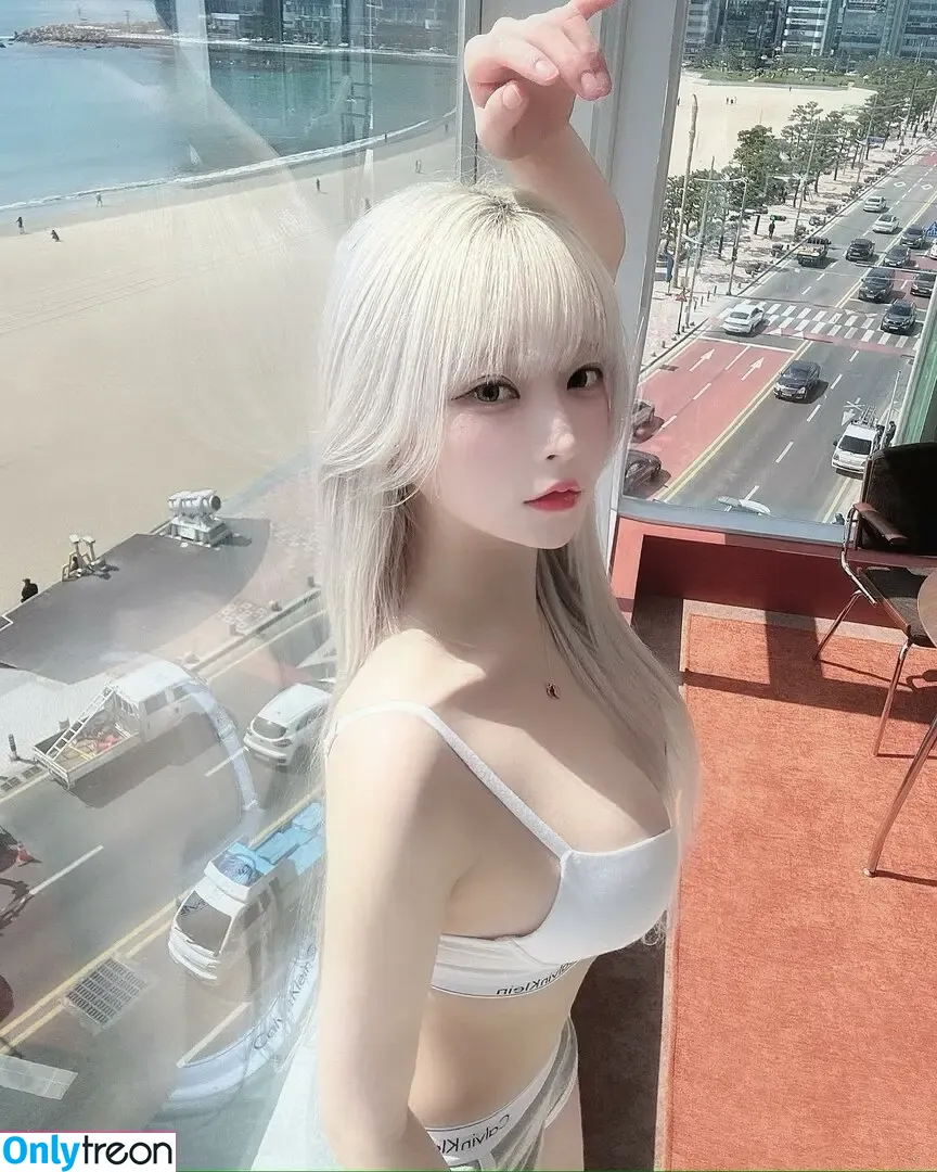 ginis2 nude photo #0032 (gini25 / gini_s2 / gini_s2_ / 오지은)