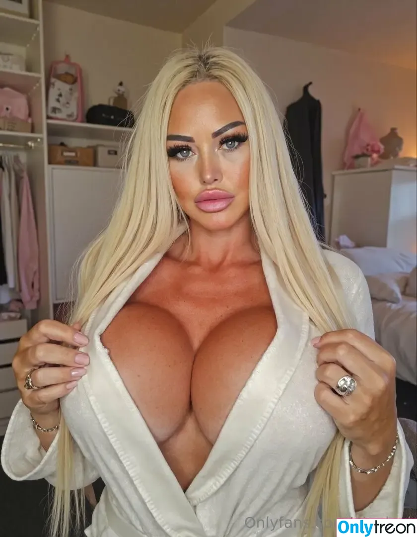 gionlexi nude photo #0229 (FineWineGal1 / littlebecky12122)