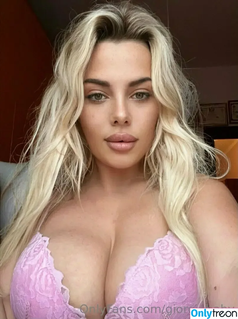 giorgiababy nude photo #0021 (Giorgia / Giorgiababy__)