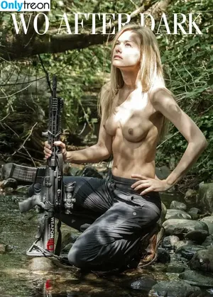 Girls With Guns / Firearms / mia.nicole.23 / wifi_diaries nude photo #0058