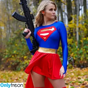 Girls With Guns / Firearms / mia.nicole.23 / wifi_diaries nude photo #0102