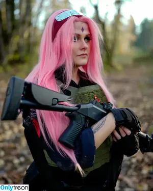 Girls With Guns / Firearms / mia.nicole.23 / wifi_diaries nude photo #0112