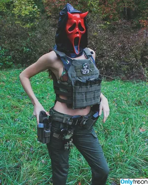 Girls With Guns / Firearms / mia.nicole.23 / wifi_diaries nude photo #0119