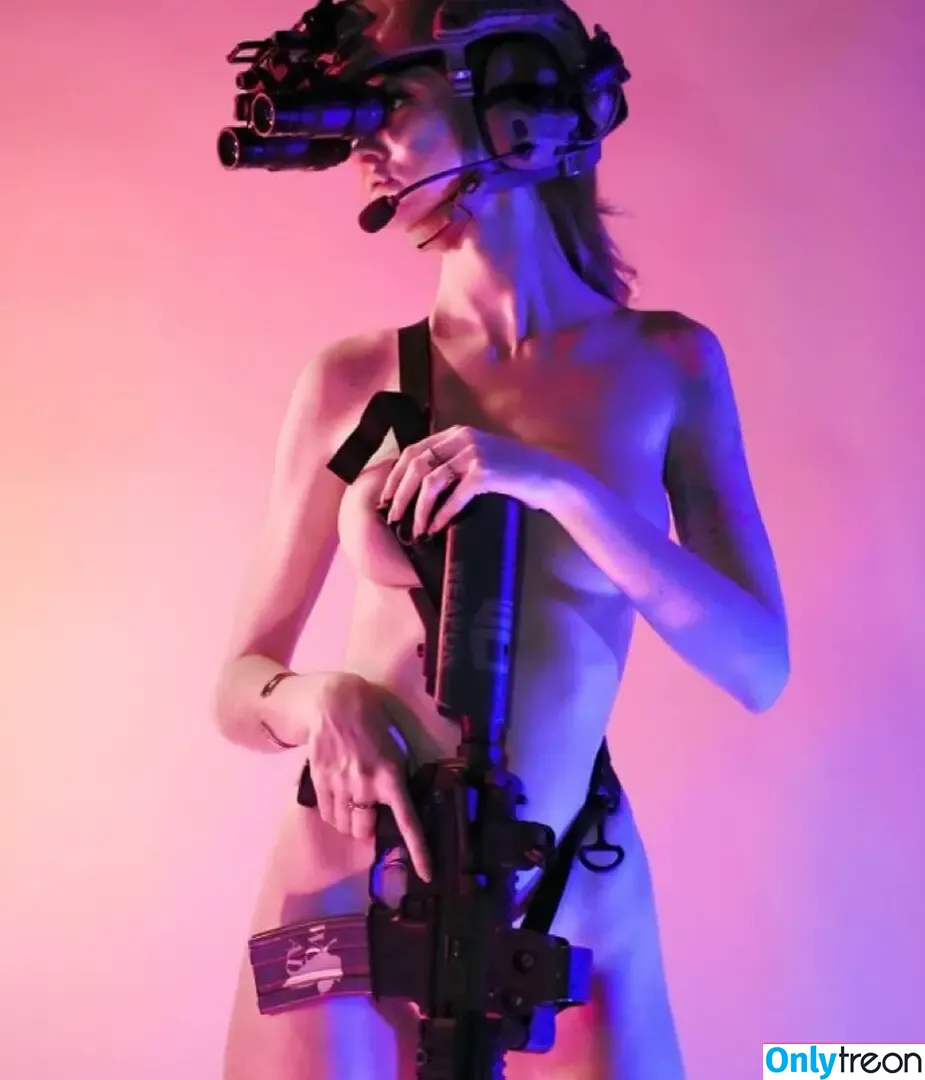 Girls With Guns nude photo #0083 (Firearms / mia.nicole.23 / wifi_diaries)