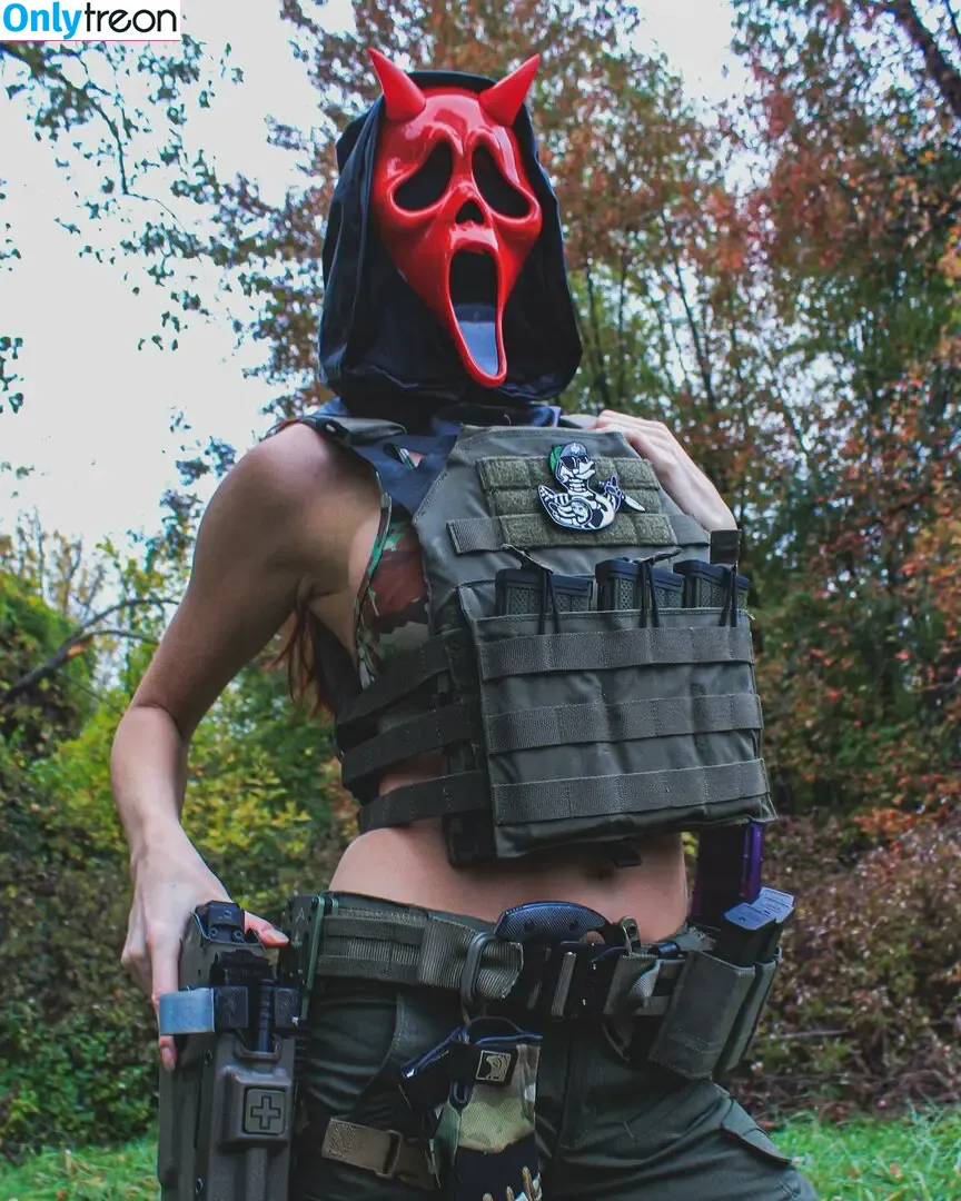 Girls With Guns nude photo #0120 (Firearms / mia.nicole.23 / wifi_diaries)
