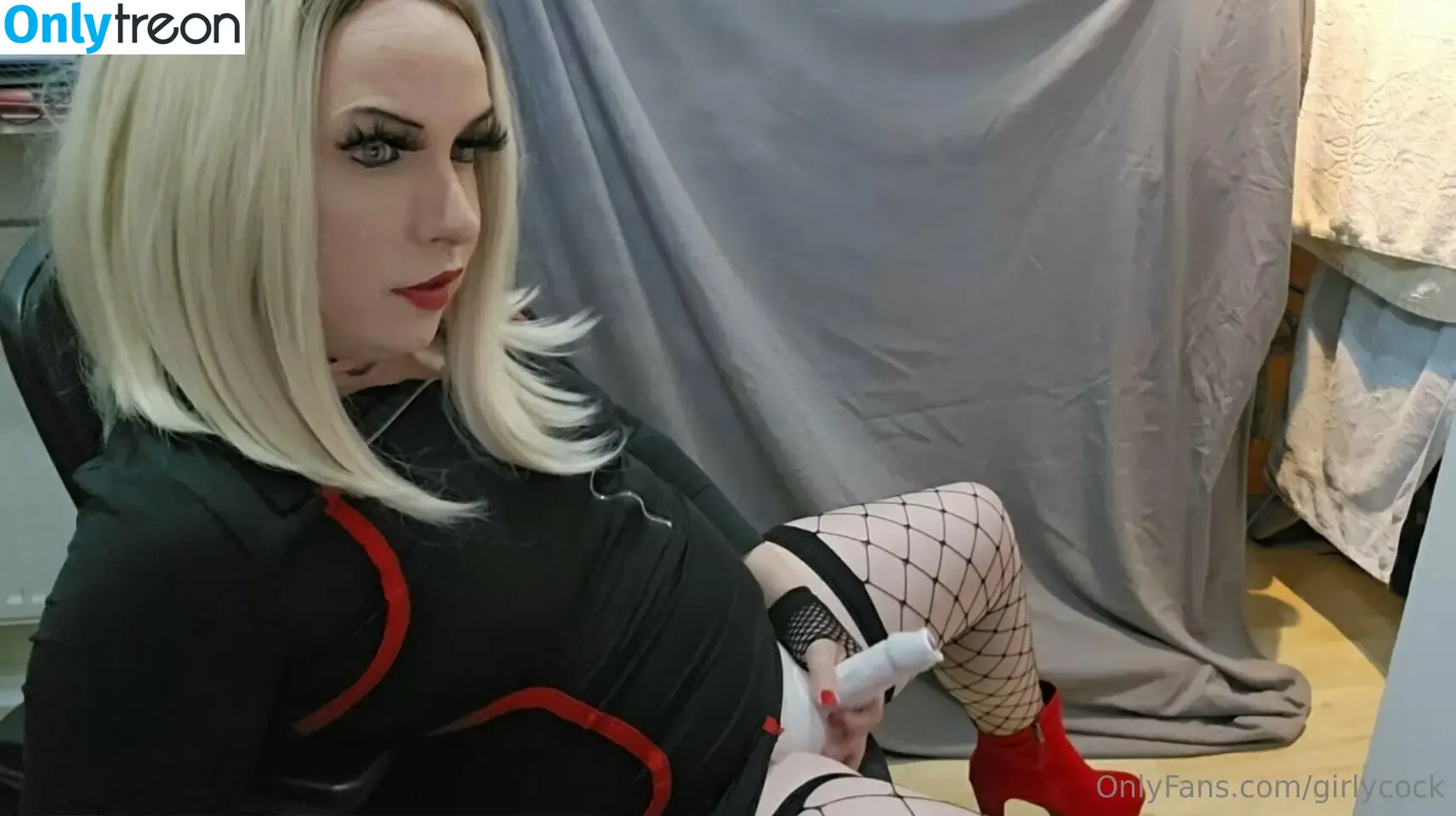 girlycock nude photo #0012 (girlycock)