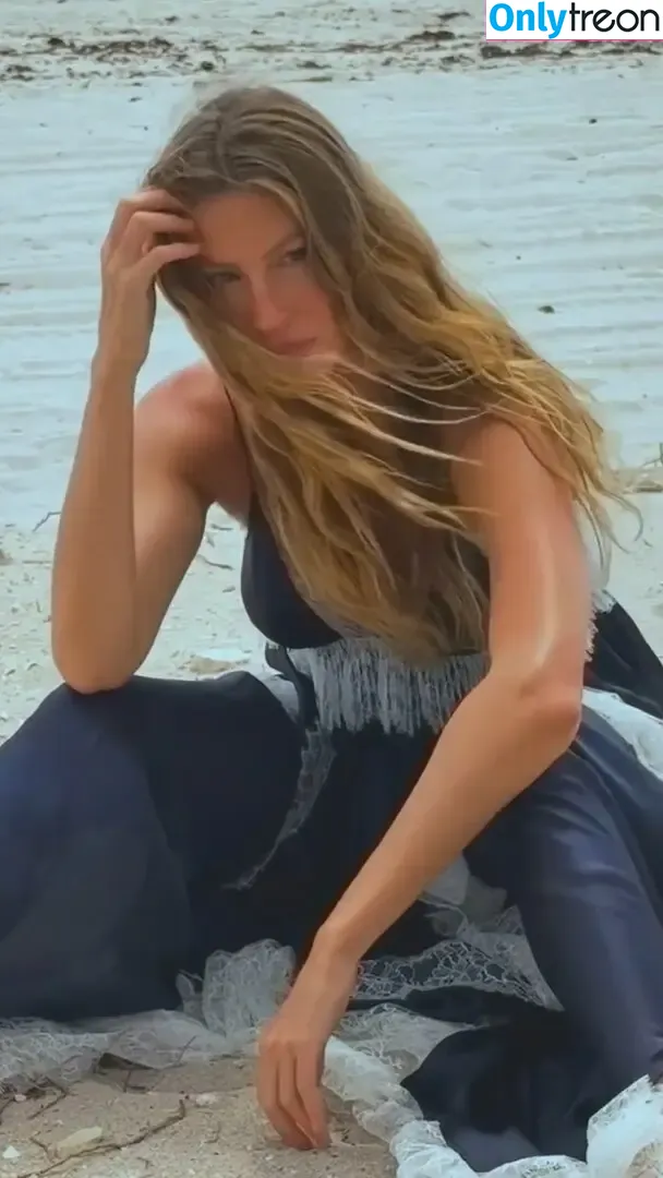 Gisele Bündchen nude photo #0303 (gisele)