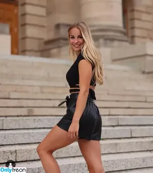 Giulia Gwinn / giuliagwinn nude photo #0083