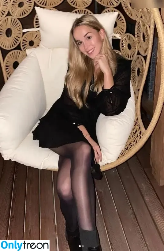 Giulia Gwinn nude photo #0052 (giuliagwinn)