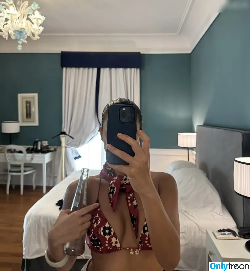 Gizem Emre nude photo #0185 (gizem_xe)