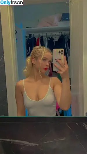 gizemsavagex / gizemsavage.x nude photo #0422