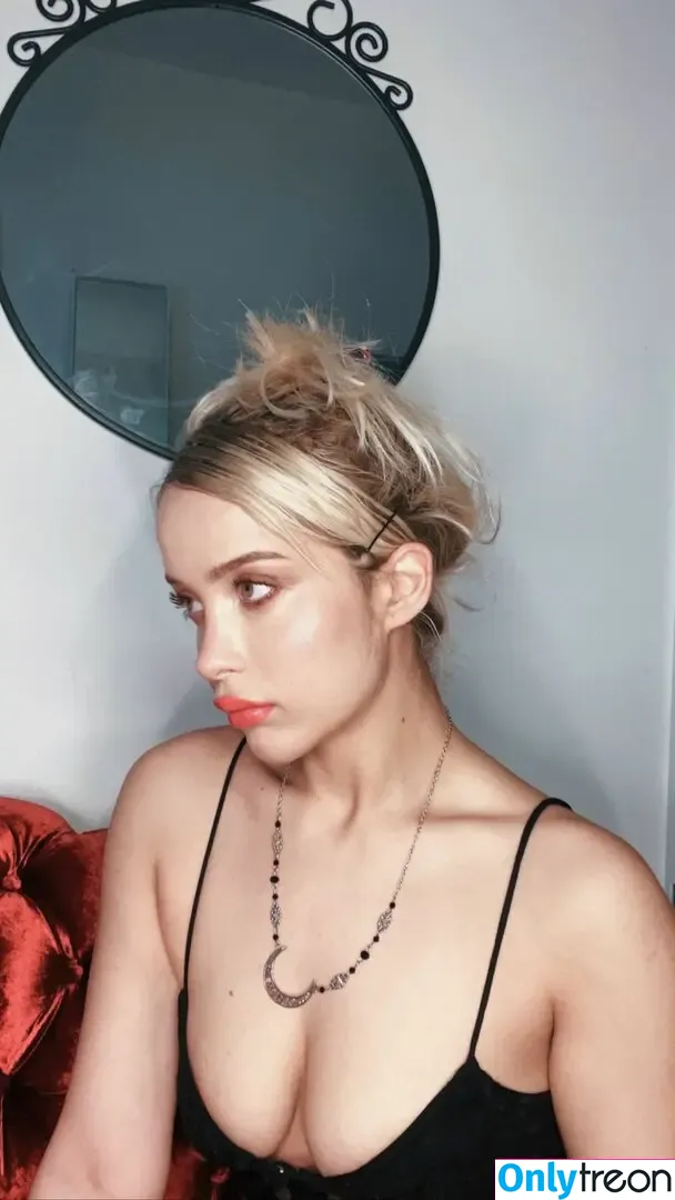 gizemsavagex nude photo #0314 (gizemsavage.x)