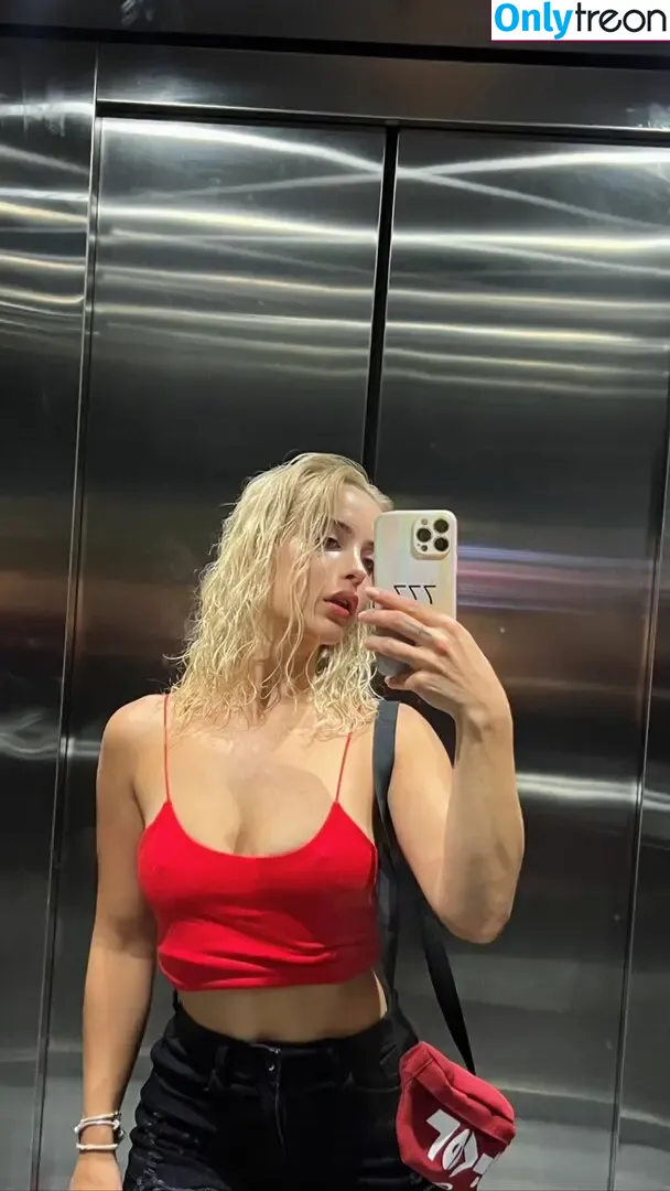 gizemsavagex nude photo #0534 (gizemsavage.x)