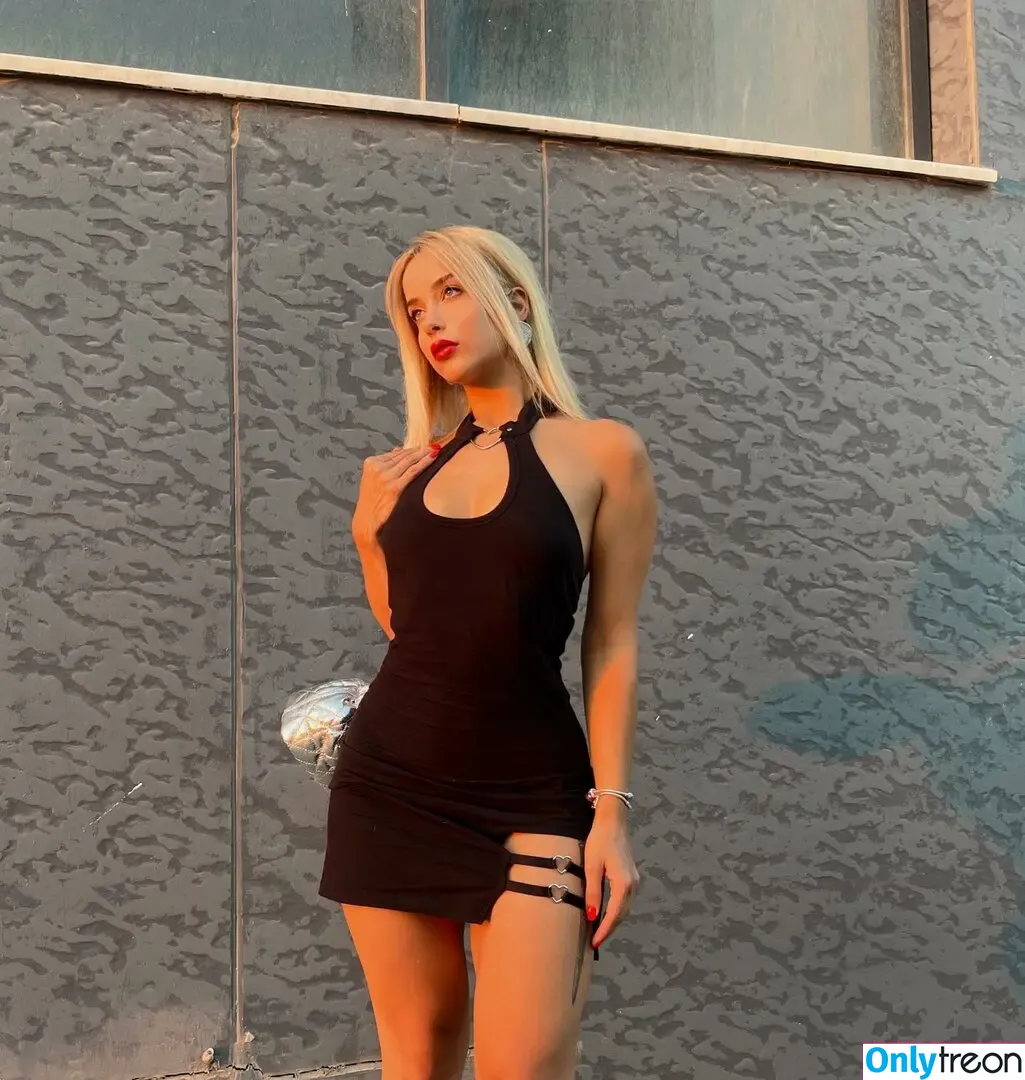 gizemsavagex nude photo #0622 (gizemsavage.x)