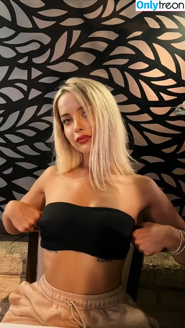 gizemsavagex nude photo #0626 (gizemsavage.x)