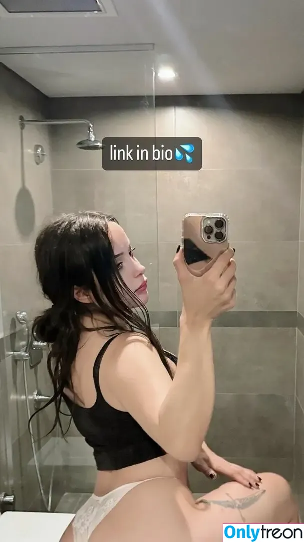 gizemsavagex nude photo #1018 (gizemsavage.x)