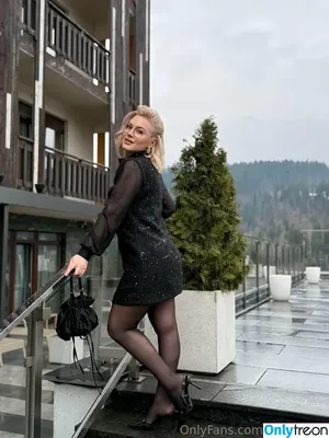 Glaciagold / theglasgoldgroup nude photo #0121