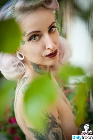 gladycesuicide / Gladyce / gladycefavour nude photo #0587