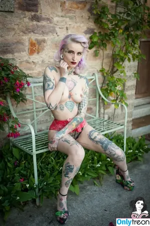 gladycesuicide / Gladyce / gladycefavour nude photo #0591