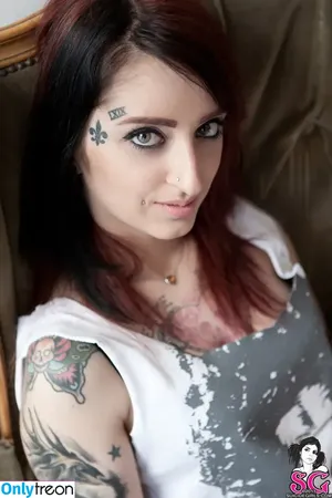gladycesuicide / Gladyce / gladycefavour nude photo #0613