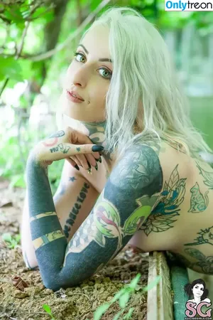 gladycesuicide / Gladyce / gladycefavour nude photo #0679