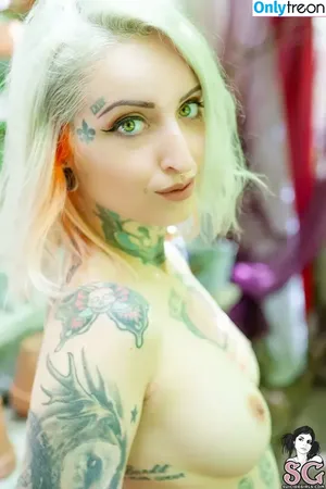 gladycesuicide / Gladyce / gladycefavour nude photo #0682