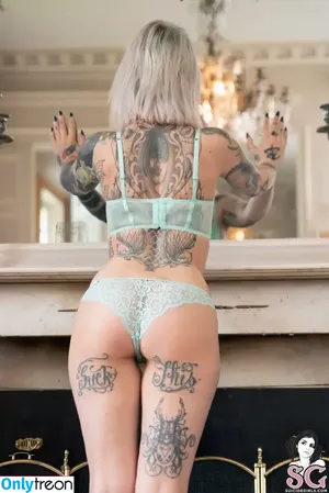 gladycesuicide / Gladyce / gladycefavour nude photo #0761