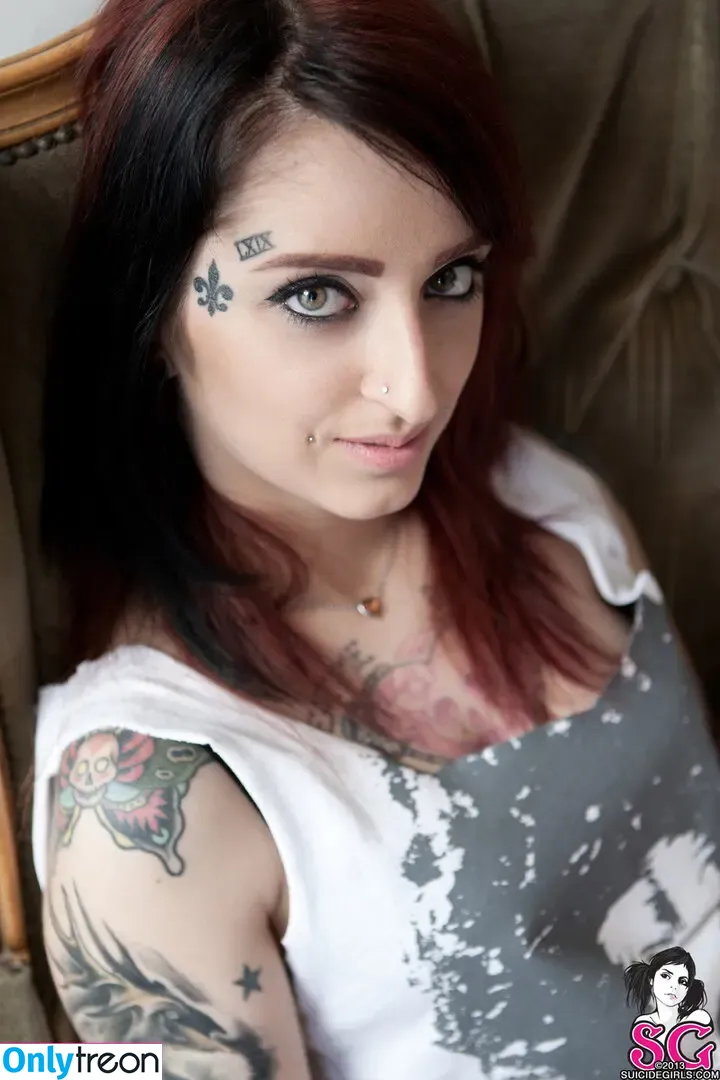 gladycesuicide nude photo #0613 (Gladyce / gladycefavour)