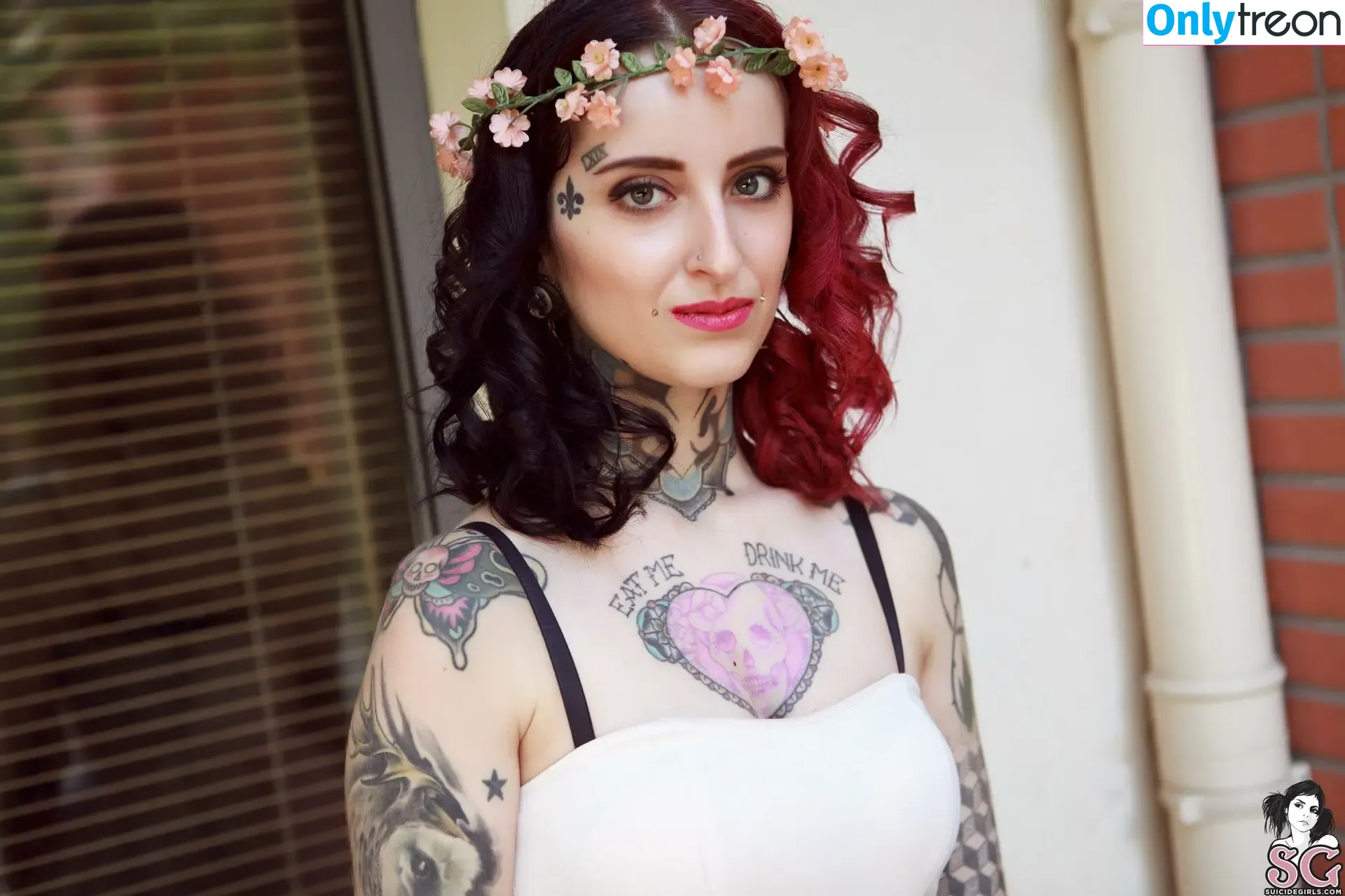 gladycesuicide nude photo #0704 (Gladyce / gladycefavour)