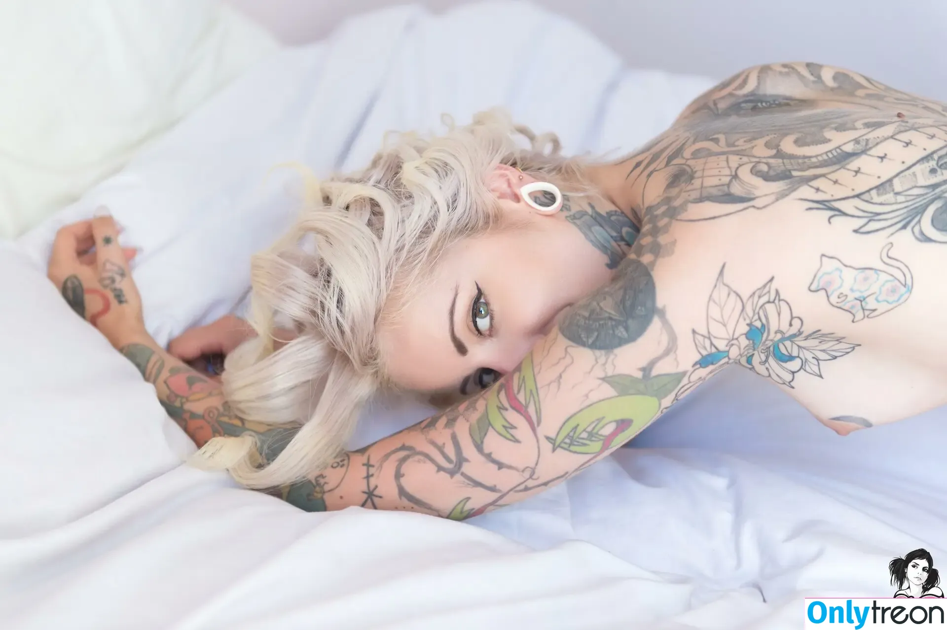 gladycesuicide nude photo #0897 (Gladyce / gladycefavour)