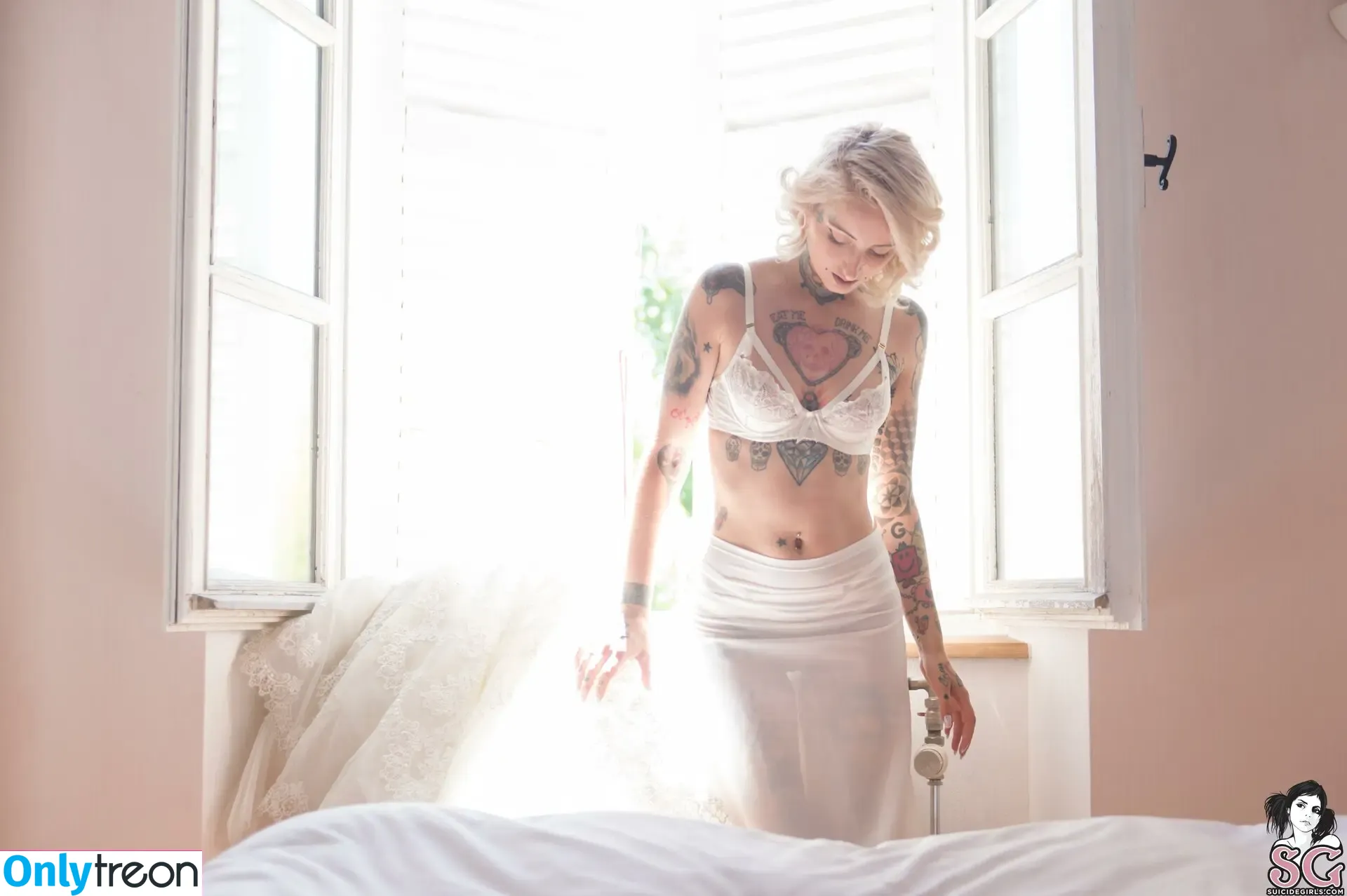 gladycesuicide nude photo #0911 (Gladyce / gladycefavour)