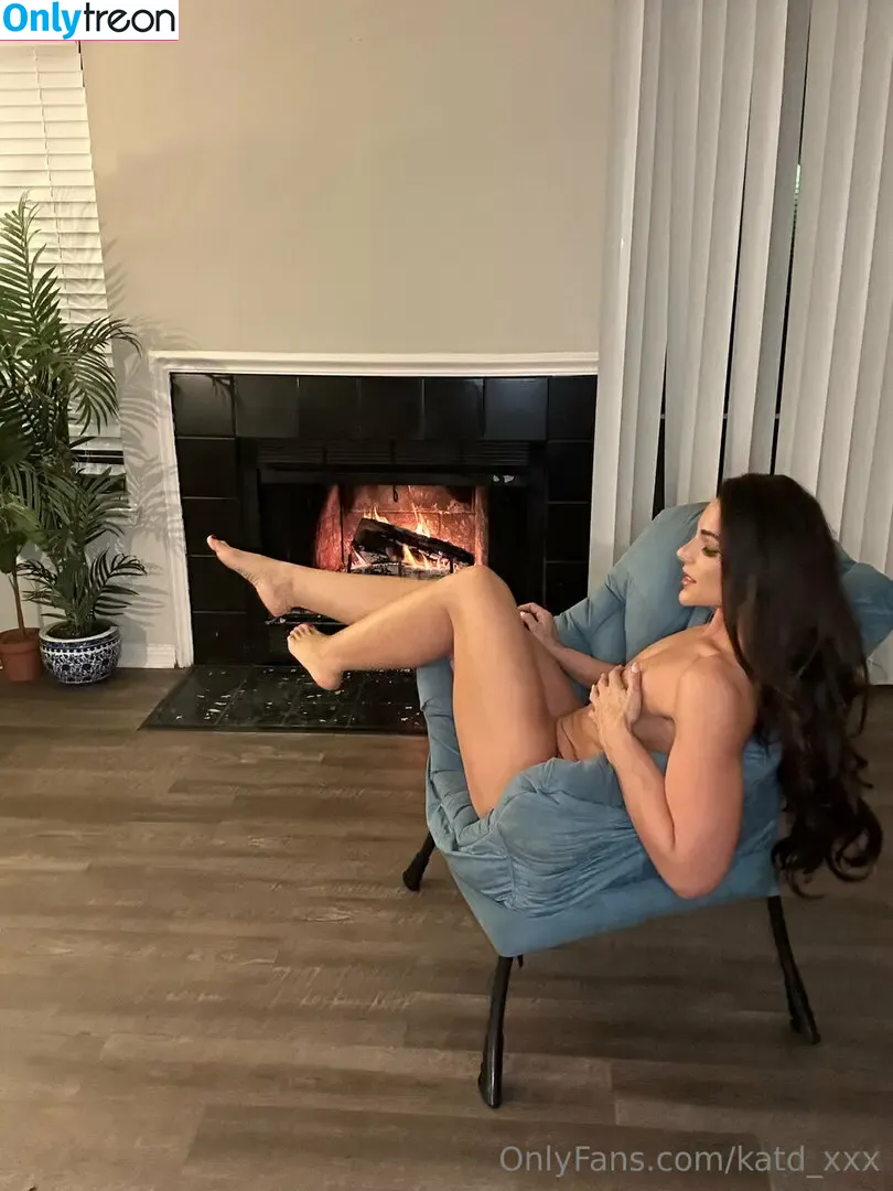 GlamGainz Kat nude photo #0018 (Glamgainz_kat / glamgainz)