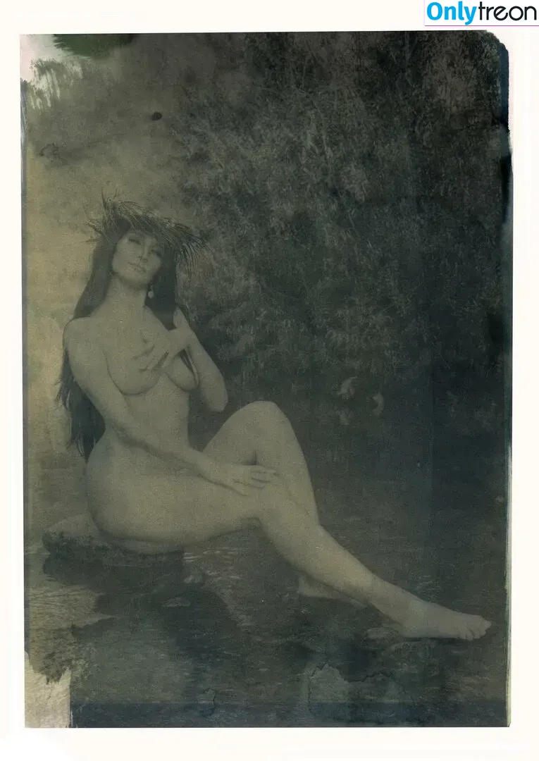 Gliese 581 nude photo #0161 (JuliusDrow / gliese581 / gliese__581)