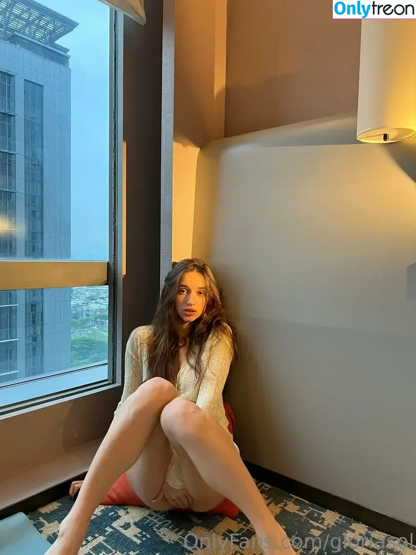 Gloria Sol nude photo #1528 (gloriasol / sonyafairy)