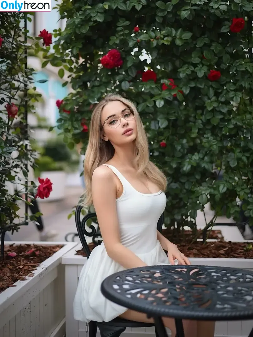 GloriaMatvien nude photo #0230 (GloriaMatvien)