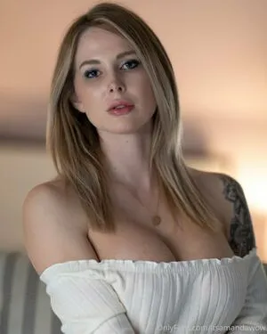 Goddess Amanda / itsamandawow / iworshipamanda nude photo #0106