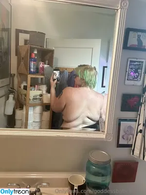  nude photo #0004