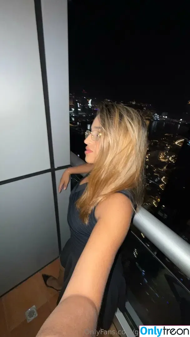 goddessemma0 nude photo #0010 (goddessemma0)