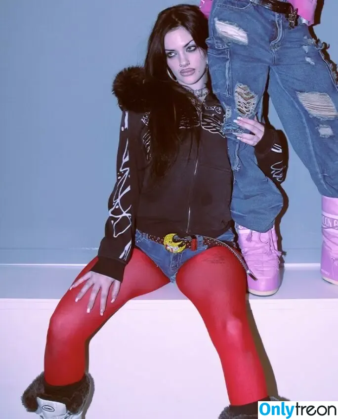 GoddessFifi nude photo #0014 (DutchessFifi / Fifi_SoFreaky / goddess.faith / klitorious_b.i.g)