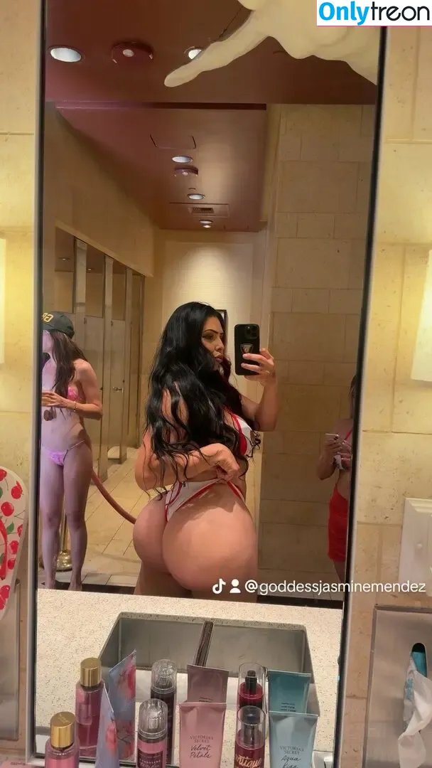 Goddessjasmine nude photo #0052 (Jasmine Mendez / laughinglatina)