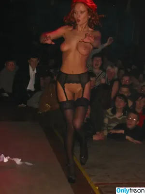 Gogo Stripper / gogo.striper / mogogogo / private show / show in club nude photo #1396