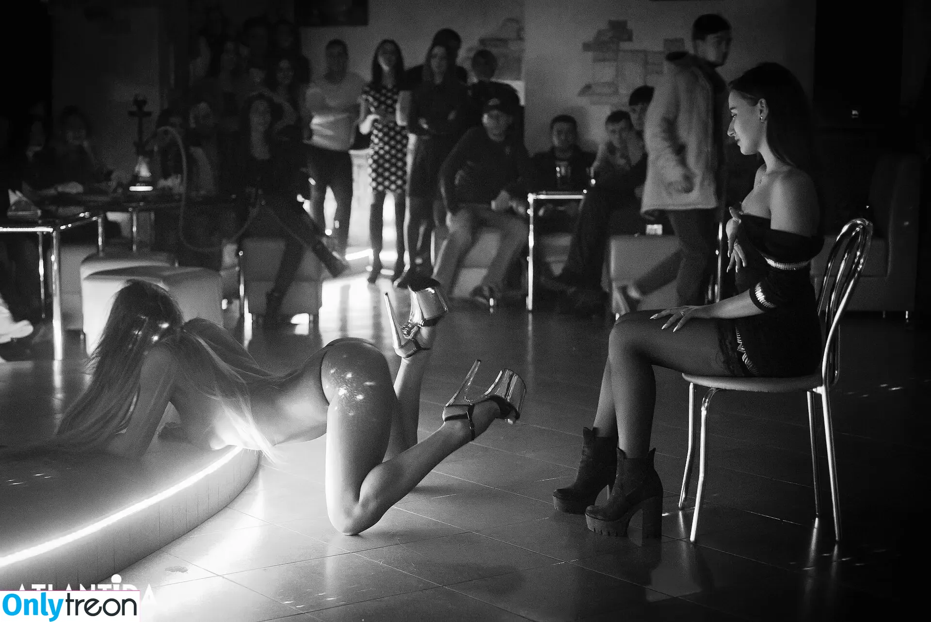 Gogo Stripper nude photo #1176 (gogo.striper / mogogogo / private show / show in club)