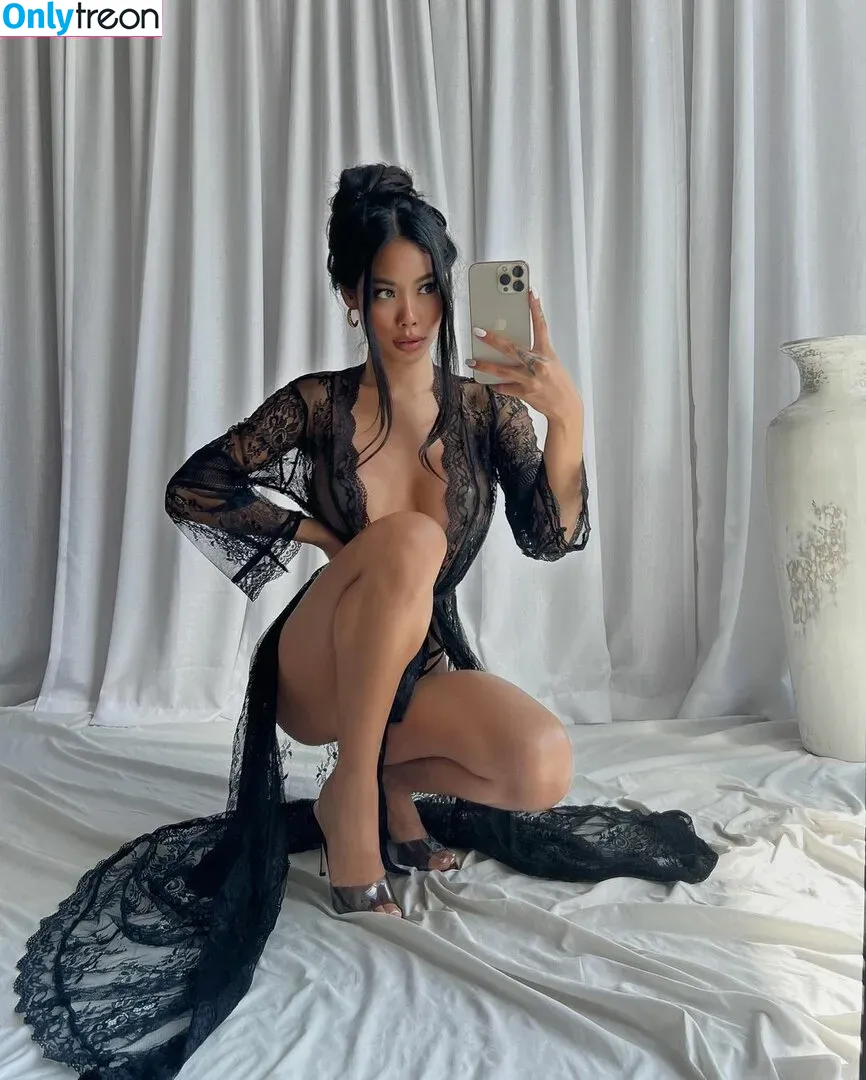 gold.gypsy nude photo #0015 (u10319871)