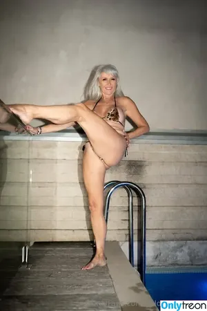 goldengrandma / viktoria_winslow nude photo #0285
