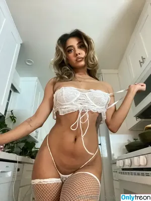  nude photo #0010