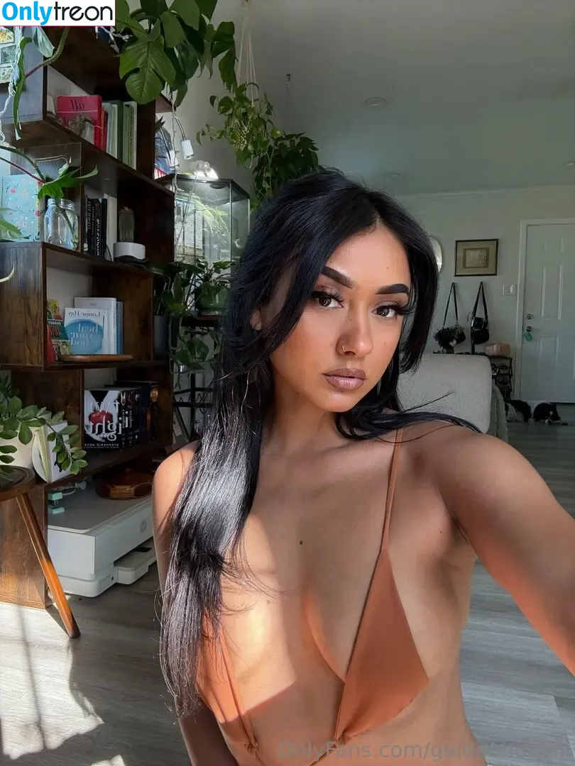 goldenhoneiii nude photo #0019 (goldenhoneiii)