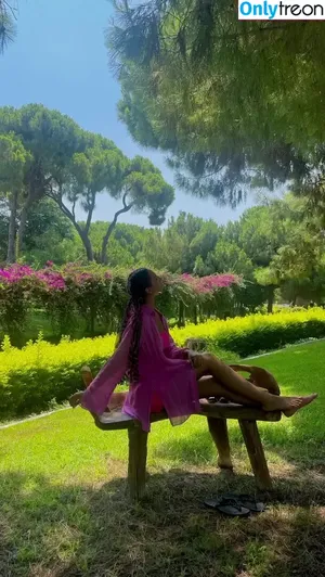 Goldi Halili / or_halili nude photo #0005