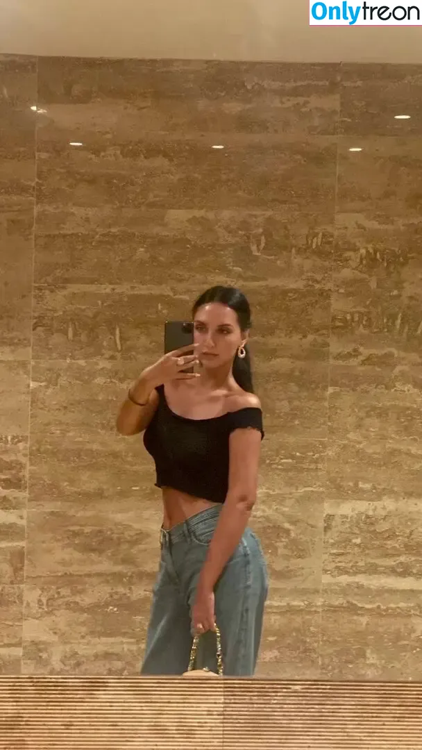 Goldi Halili nude photo #0012 (or_halili)