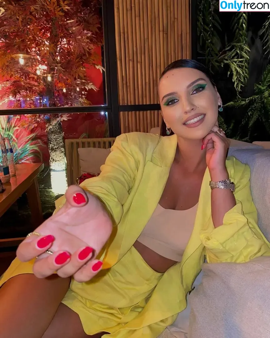 Goldi Halili nude photo #0169 (or_halili)